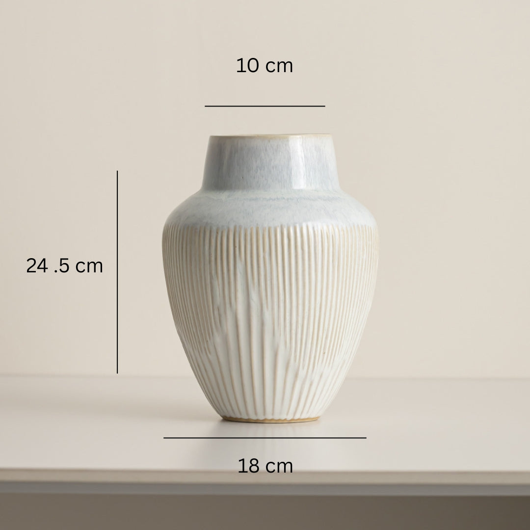 The Ridge Ceramic Vase
