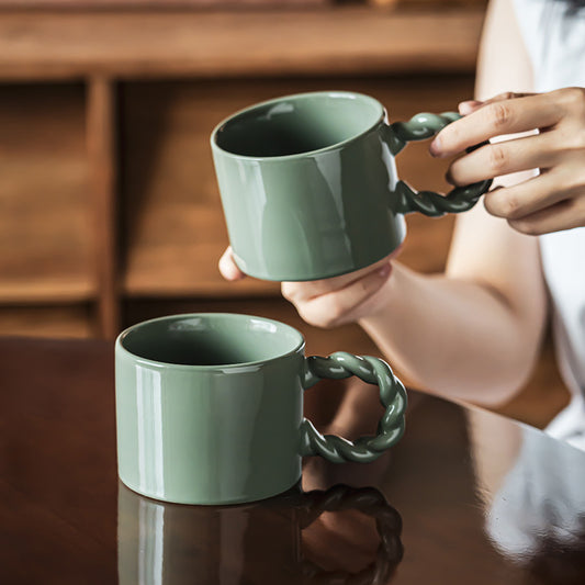 Twist Handle Mug