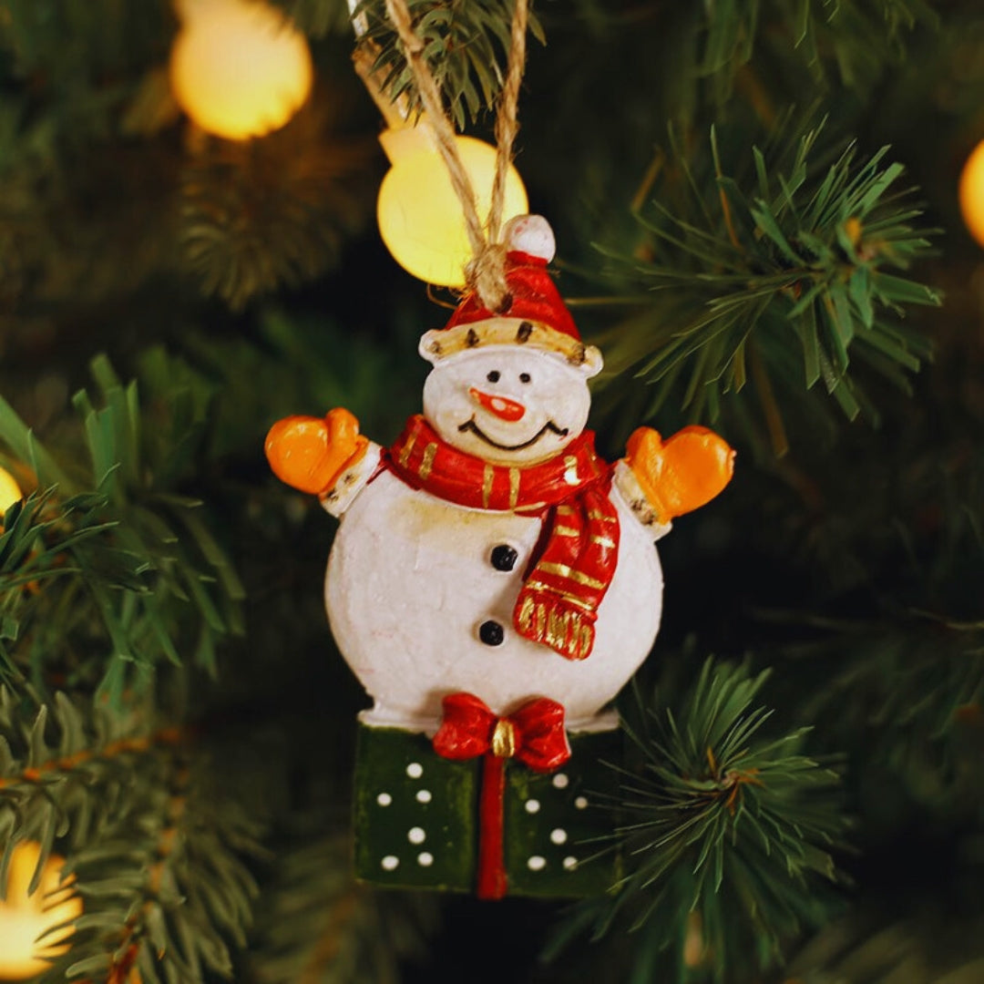 Vintage Christmas Resin Hanging Ornaments